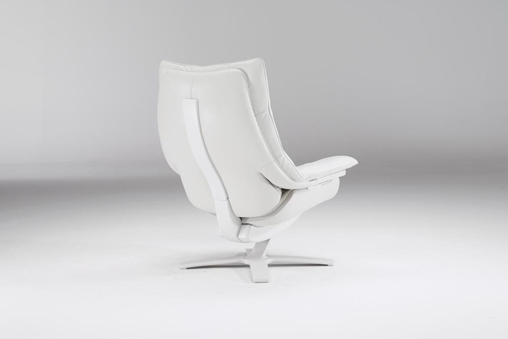 Quilted Queen Arm Chair & Headrest by Natuzzi Italia Furnitureland